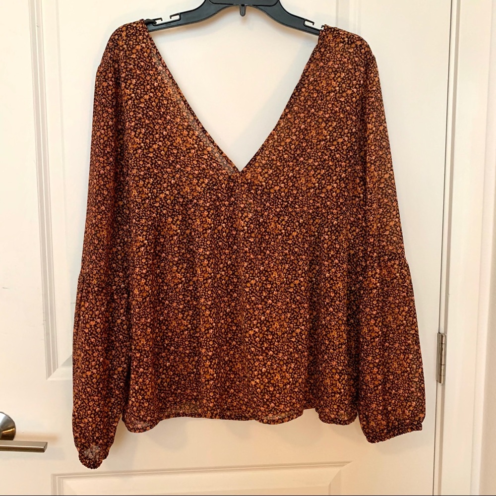 Mossimo Supply Co. Floral Long Sleeve Blouse